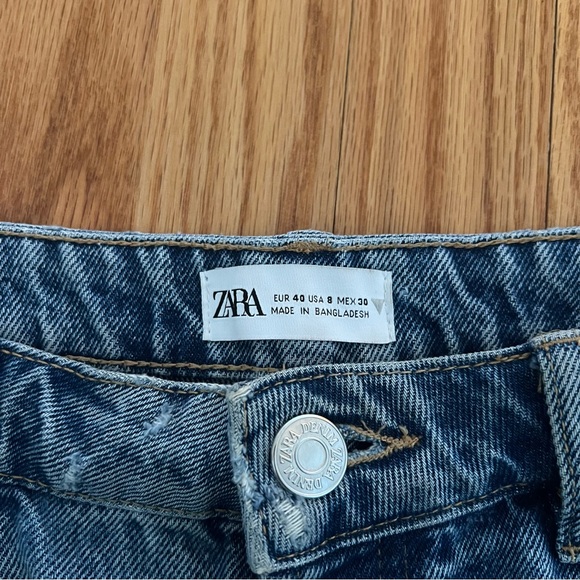 🌸ZARA Denim Shorts - Picture 5 of 5